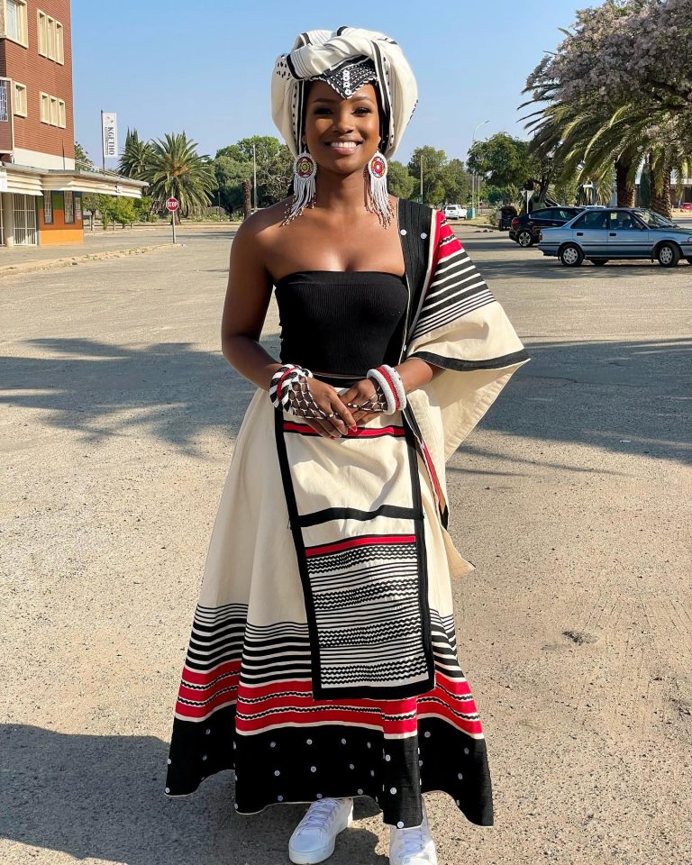 XHOSA TRADITIONAL ATTIRES FOR AFRICAN WOMEN 2023 - Shweshwe Home