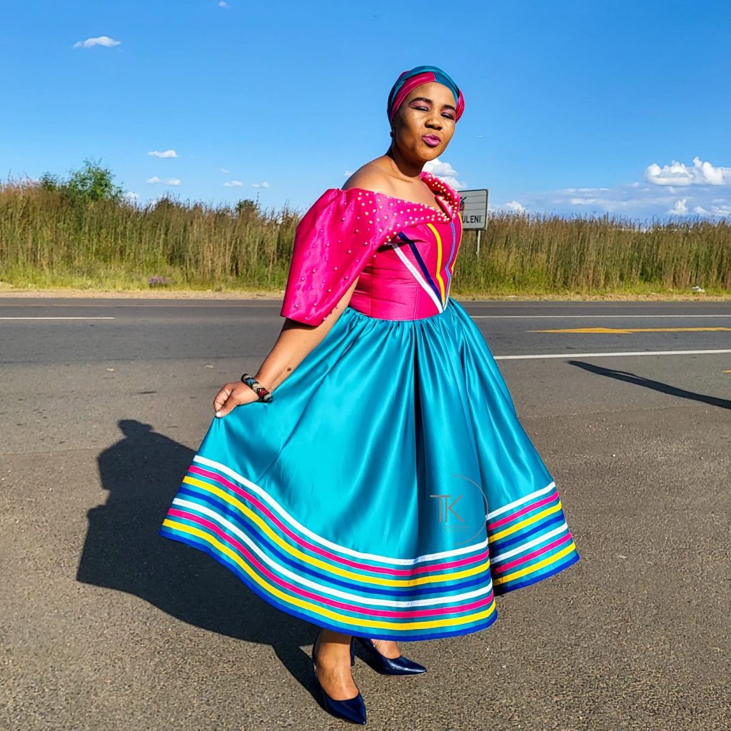 Long Modern Sepedi Traditional Dresses 2024 For African - Shweshwe Home