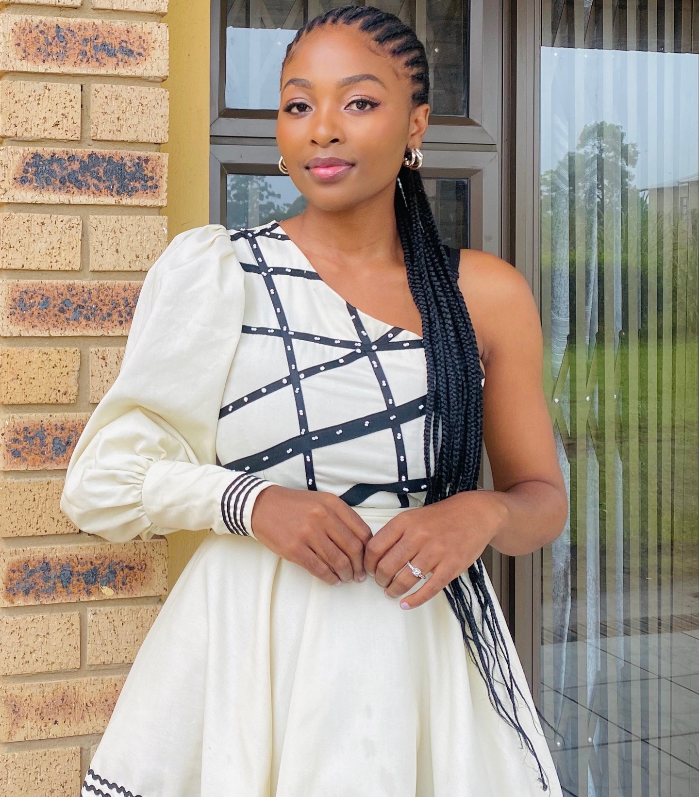 Exquisite Expressions: Xhosa Dresses Reflecting 2024 Design Trends